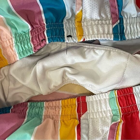 Nike Dri Fit Large Shorts Girls Stripes Multicolor Gym Running - Picture 6 of 9